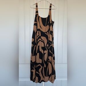 Ava & Viv Black and Tan Maxi Dress
